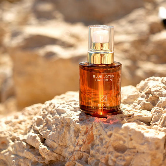 Ayurvedisches Face Elixir - Regenerierendes Gesichtsöl mit Safran, Lotus und Sandelholz