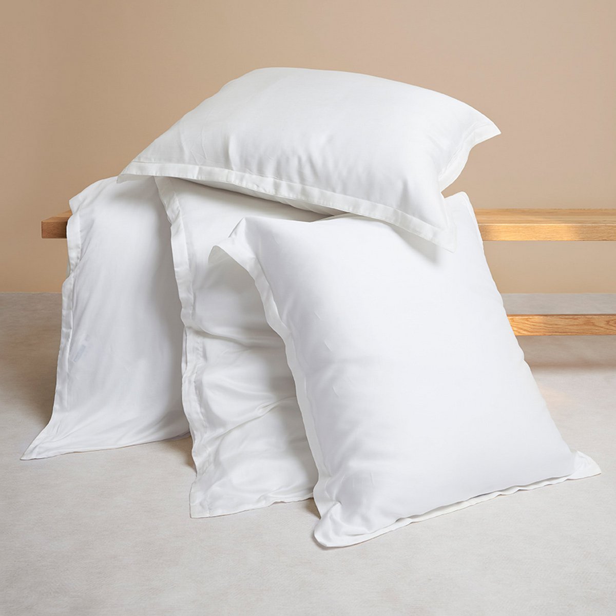 Luxuriöse TENCEL™ Lyocell Satin Bettwäsche - seidig-weich & atmungsaktiv (weiß)