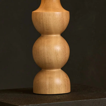 Holz Lampe mit beigem Lampenschirm