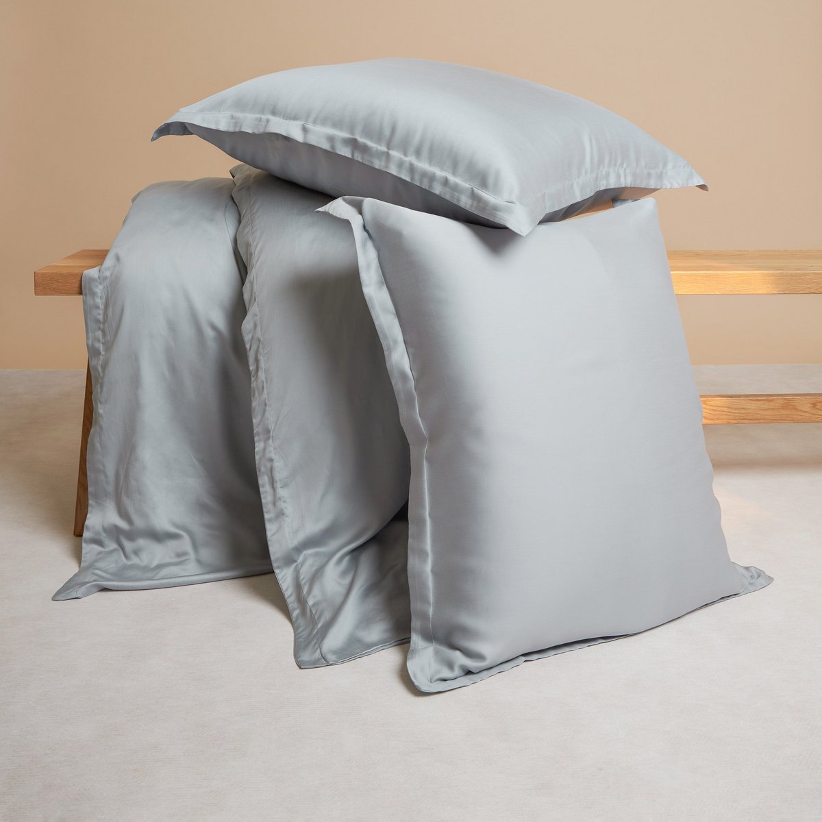 Luxuriöse TENCEL™ Lyocell Satin Bettwäsche - seidig-weich & atmungsaktiv (Graublau)