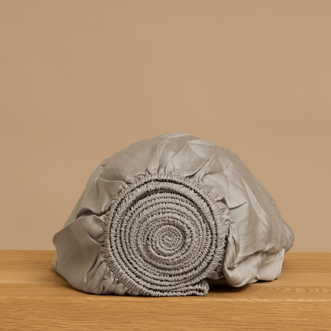 Spannbettlaken TENCEL™ Satin - atmungsaktiv & seidig weich (Taupe)
