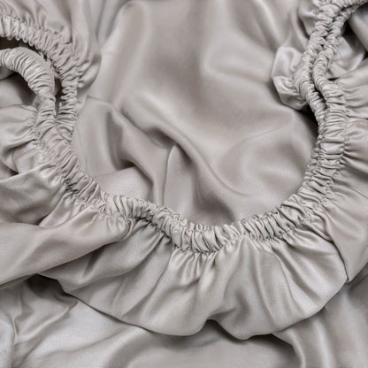 Spannbettlaken TENCEL™ Satin - atmungsaktiv & seidig weich (Taupe)